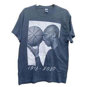 Kobe Bryant 1978-2020 Basketball Player Tribute T-Shirt Gray
